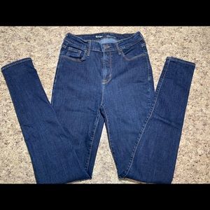 Old Navy rockstar skinny jeans